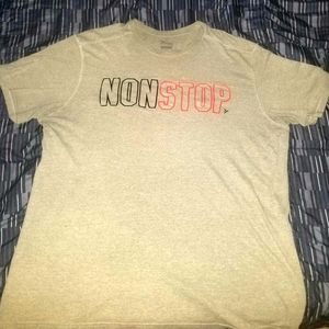 Old Navy workout shirt